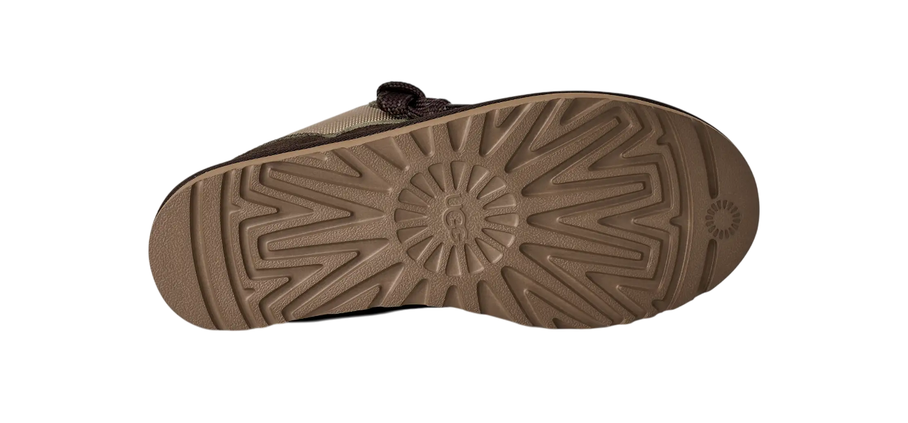 UGG  Lowmel