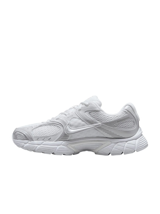 Sapatilha Nike V5 RNR