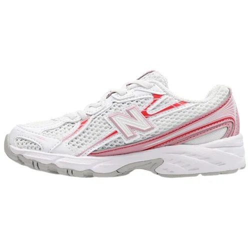 Sapatilha New Balance 740