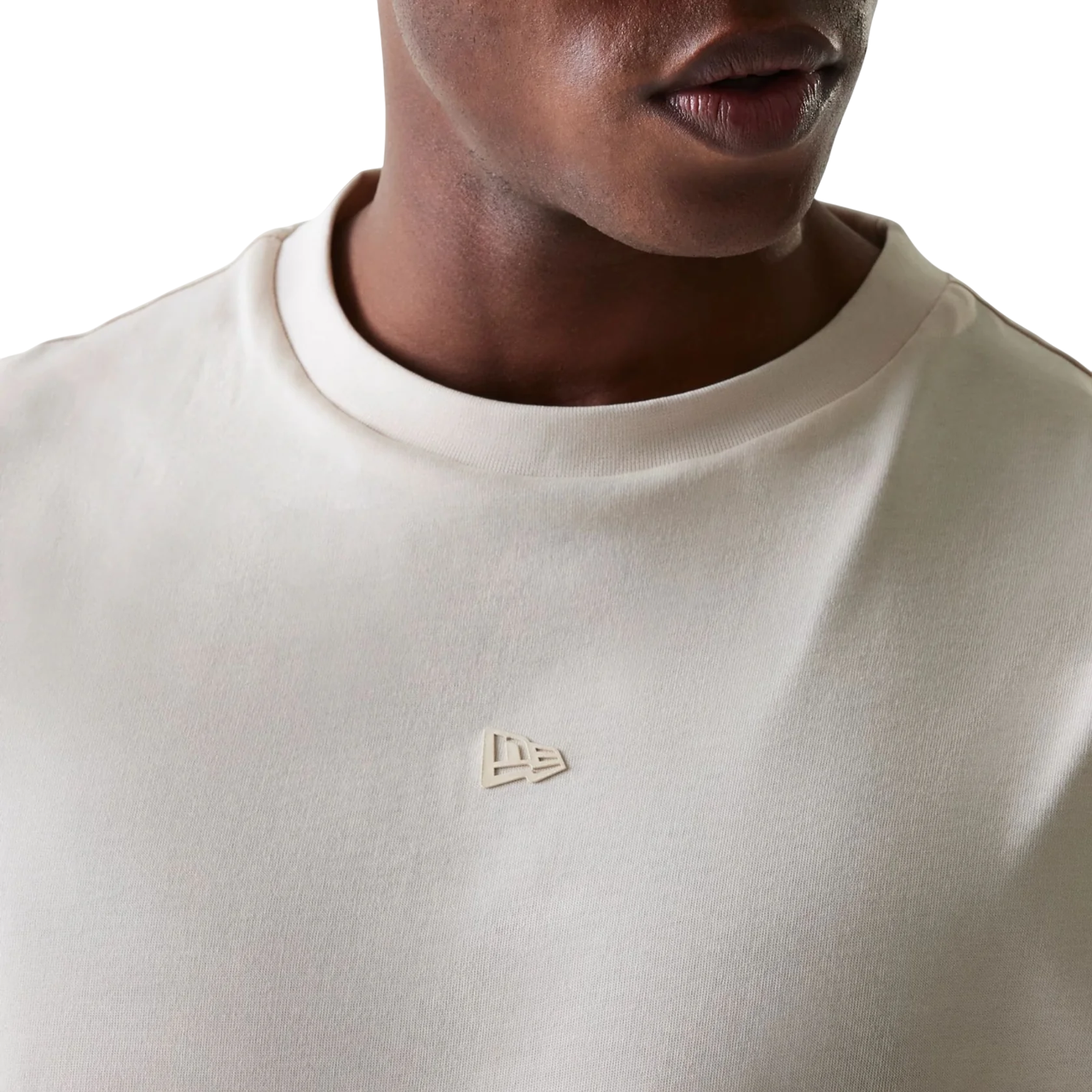 T-Shirt New Era Tech Light Oversized Unissexo