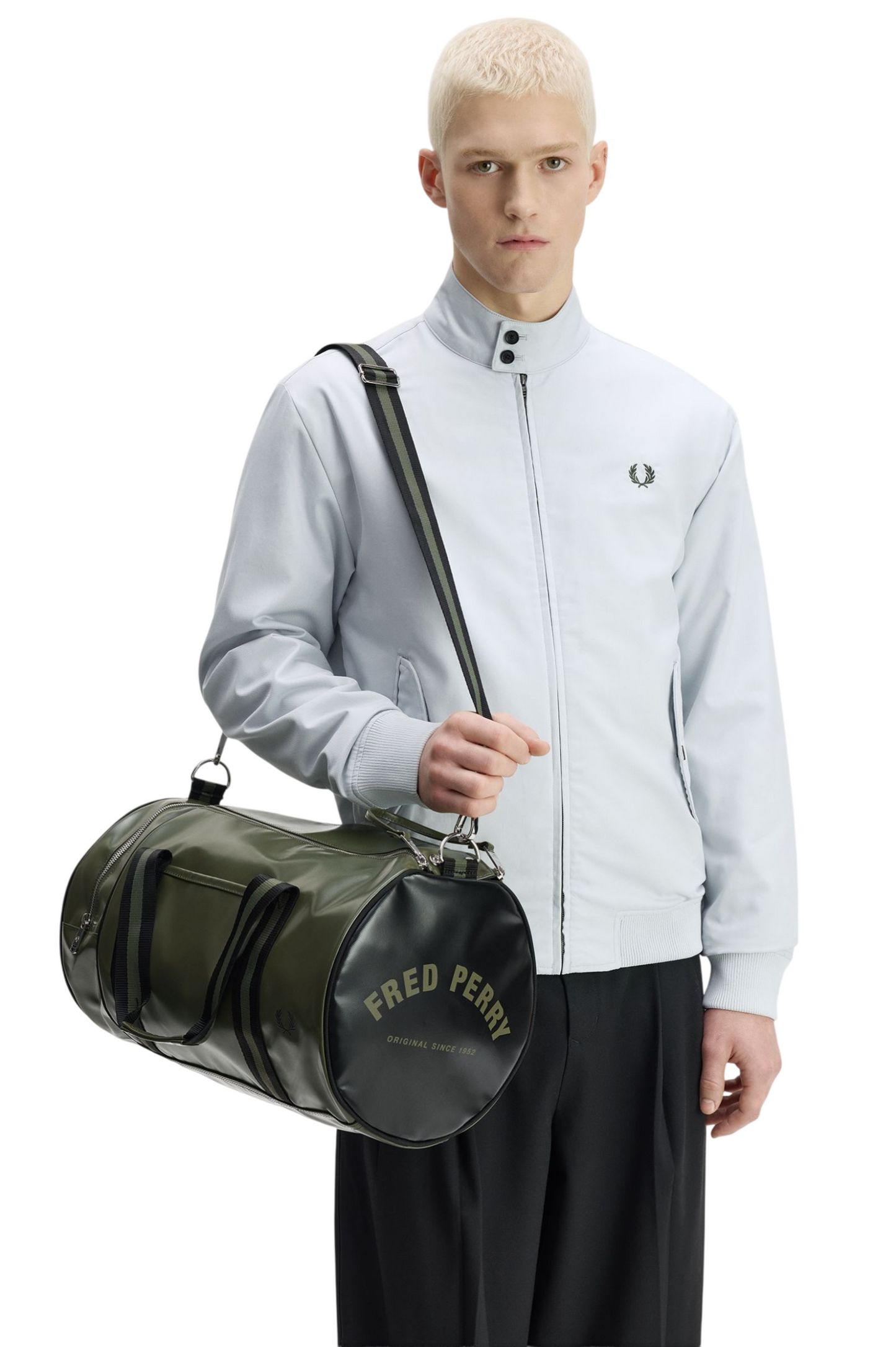 Saco Fred Perry cilíndrico clássico