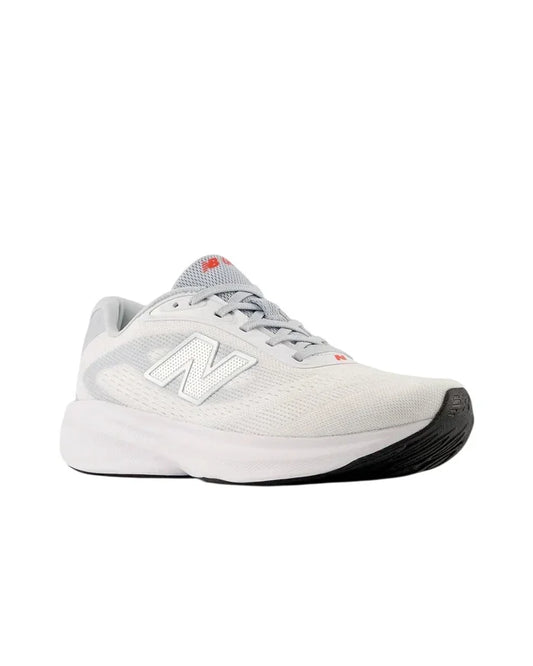 Sapatilha New Balance 680