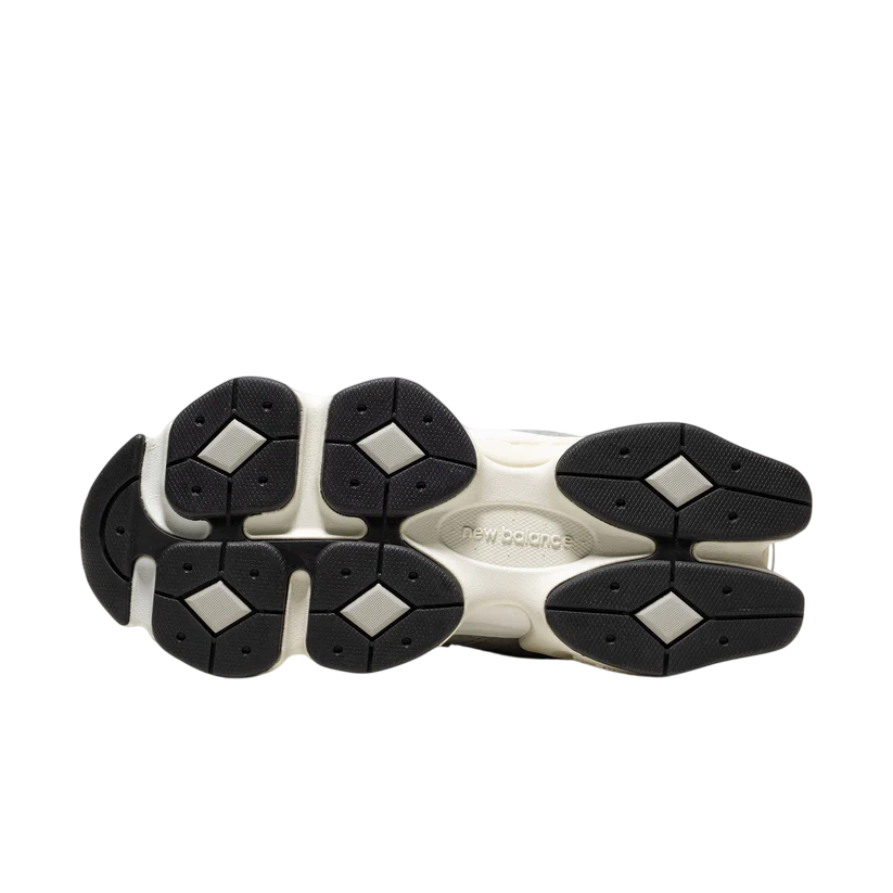 Sapatilha New Balance 9060