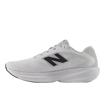Sapatilha New Balance 680