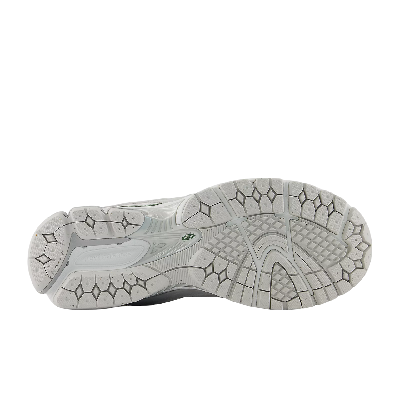 Sapatilha New Balance 2002R