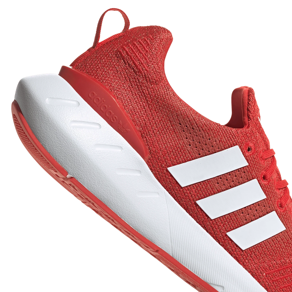 Adidas Swift Run 22 Vermelhas e Brancas