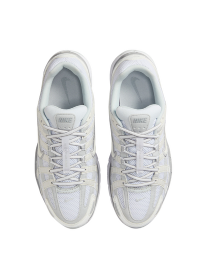 Sapatilha Nike P-6000