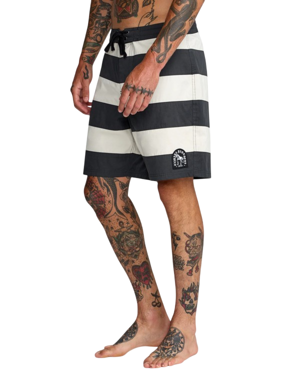 Calções Rvca Da Bull 18"