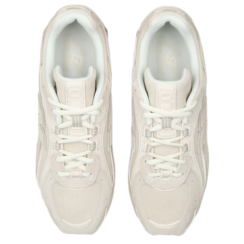 Sapatilha New Balance 204L