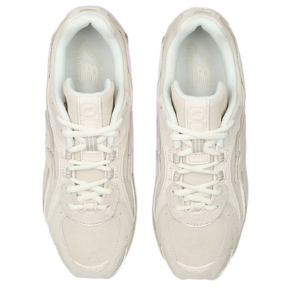 Sapatilha New Balance 204L
