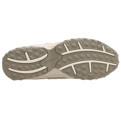 Sapatilha New Balance 204L