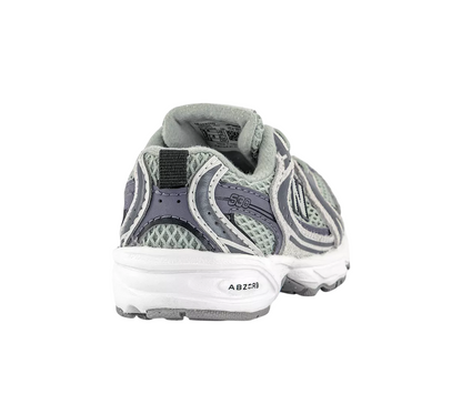 Sapatilha New Balance 530