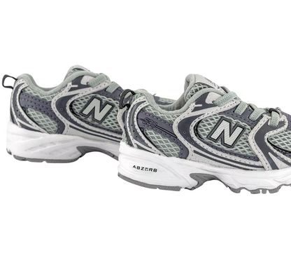 Sapatilha New Balance 530