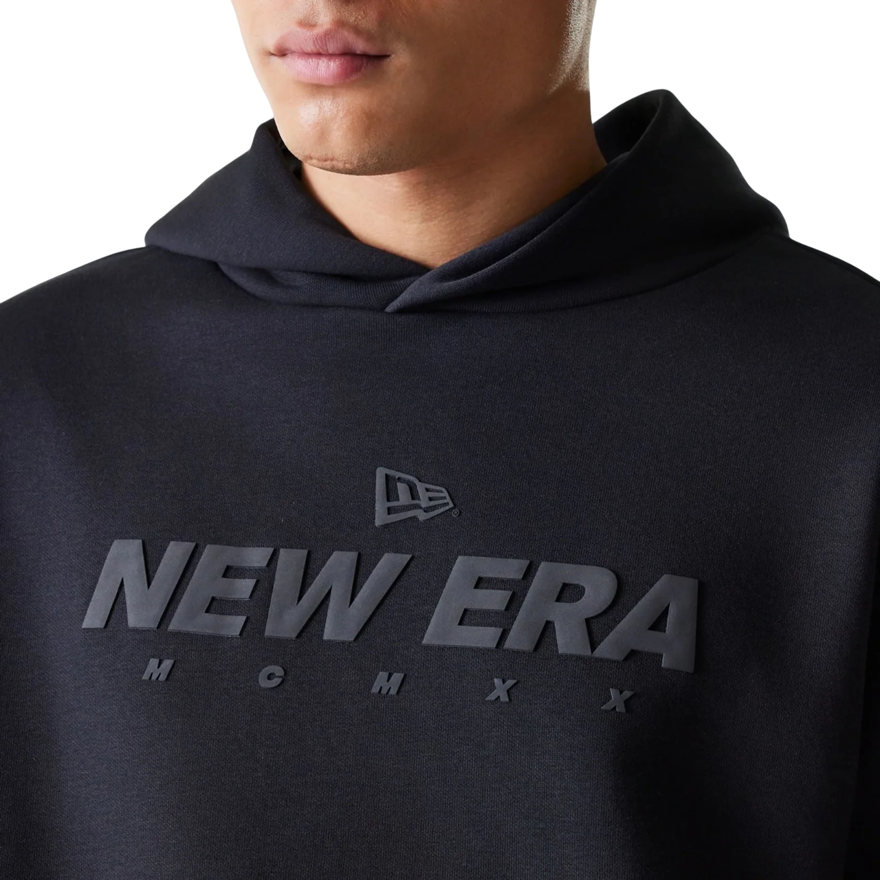 Hoodie New Era Tech Black Oversized