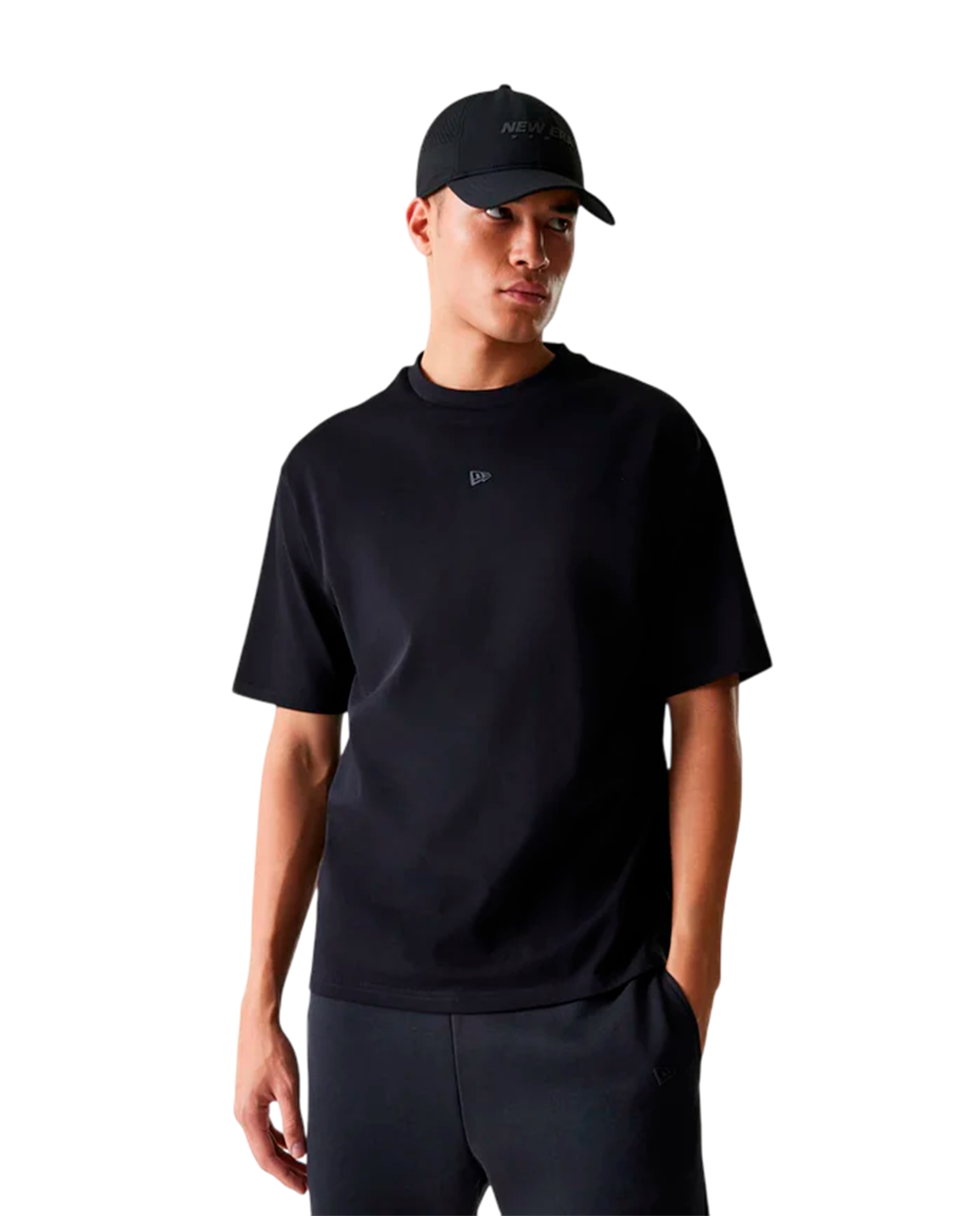 T-Shirt New Era Tech Black Oversized