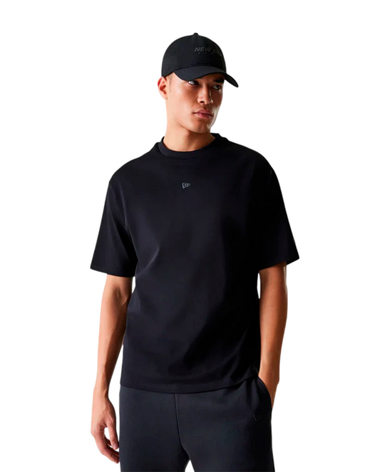 T-Shirt New Era Tech Black Oversized