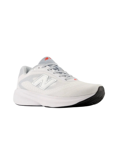 Sapatilha New Balance 680