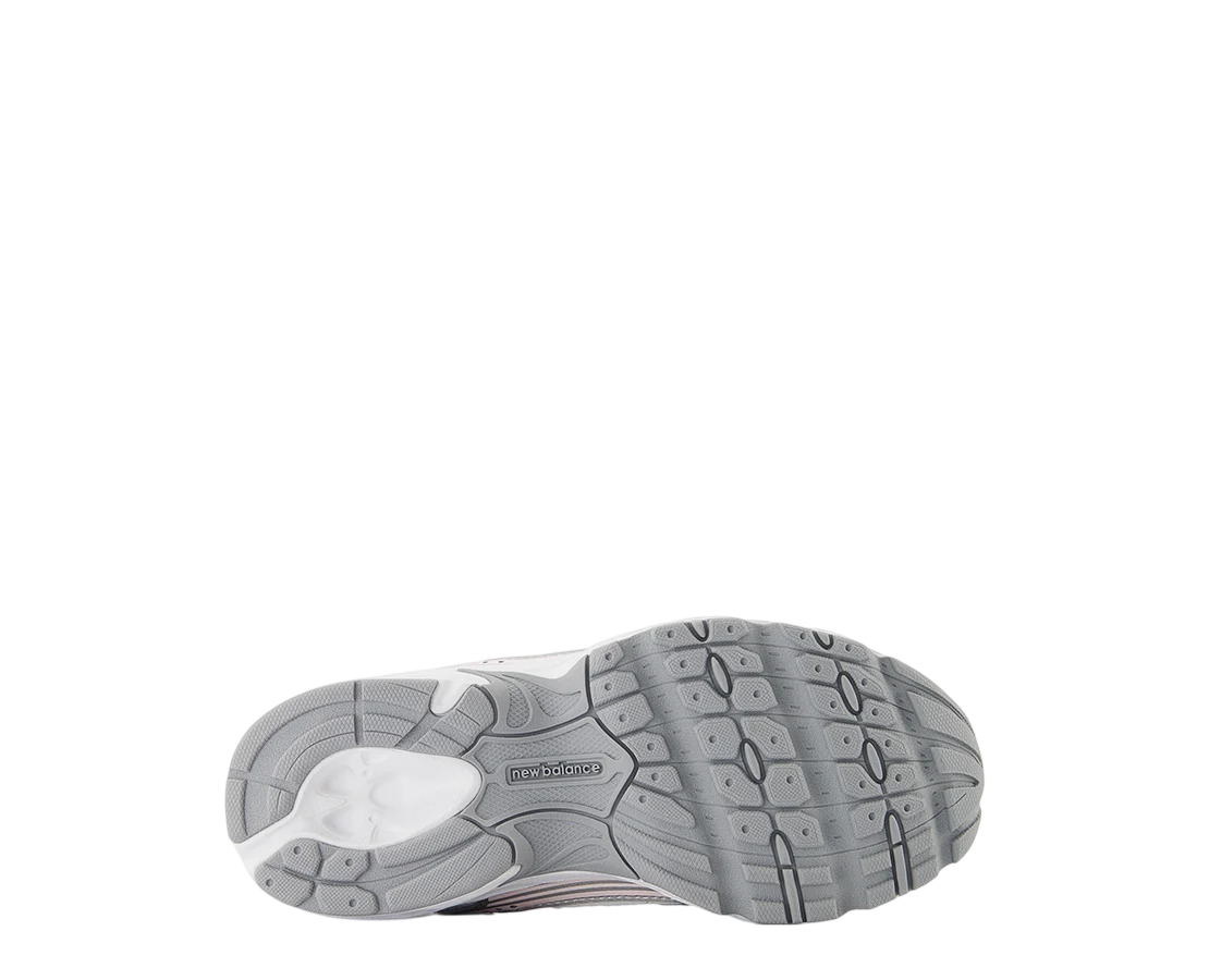 Sapatilha New Balance 530
