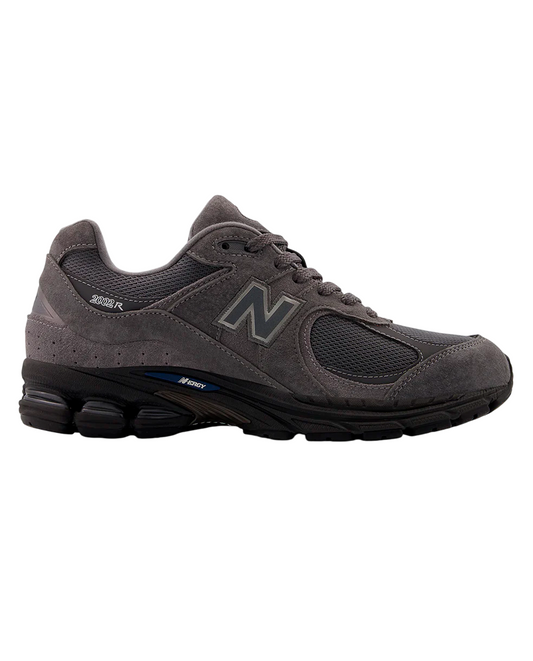Sapatilha New Balance 2002
