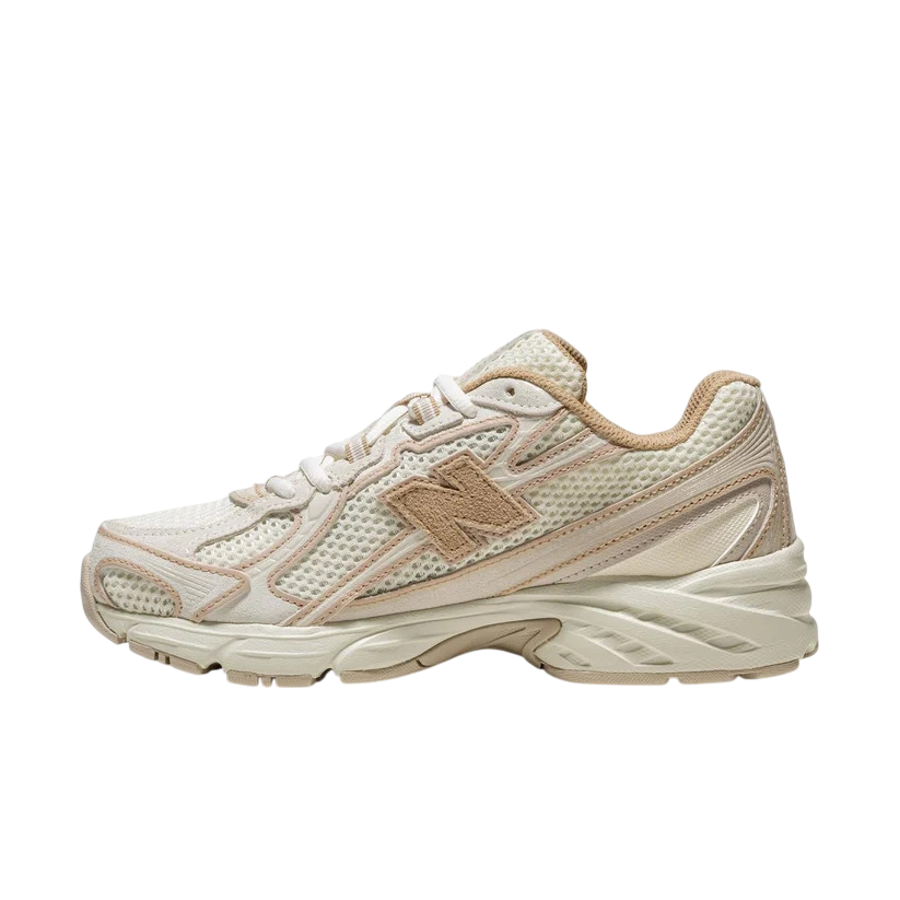 Sapatilha New Balance 740