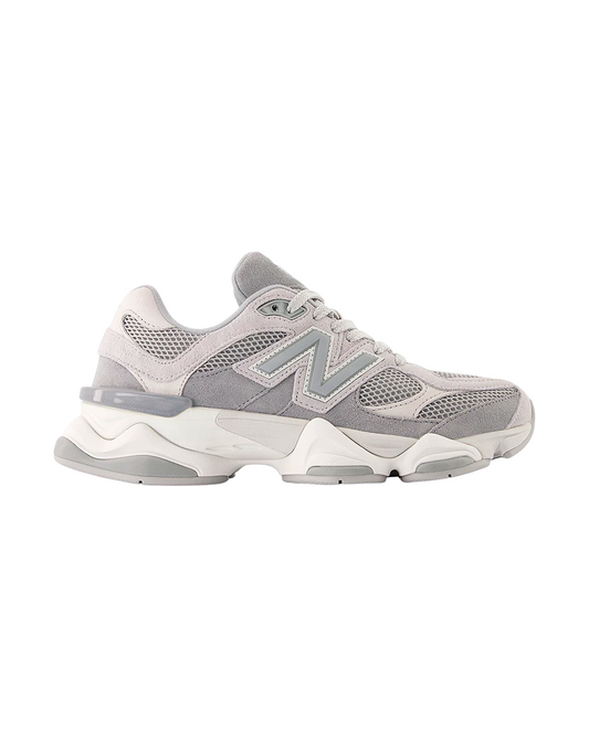 Sapatilha New Balance 9060