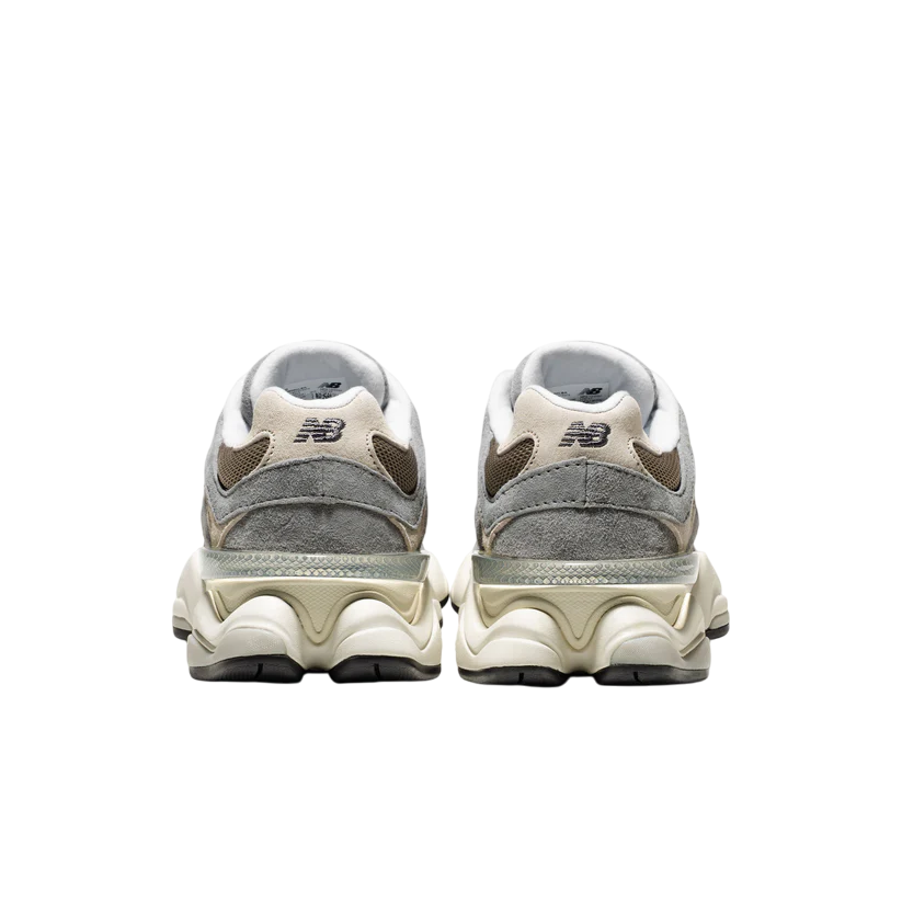 Sapatilha New Balance 9060