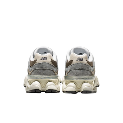 Sapatilha New Balance 9060