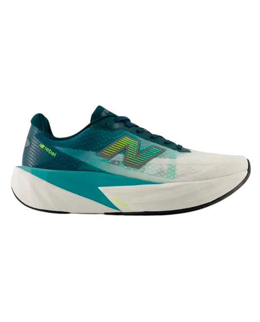 Sapatilha New Balance Rebel V5