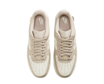 Sapatilha Nike Air Force 1'07 Low Crsnt