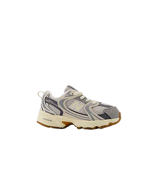 Sapatinha New Balance 530