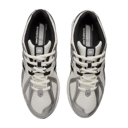 Sapatilha New Balance 1906R