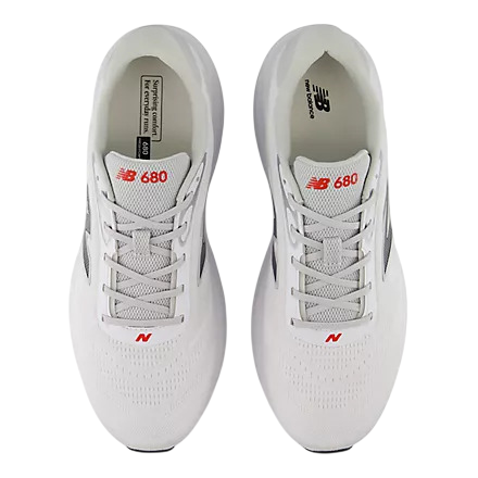 Sapatilha New Balance 680