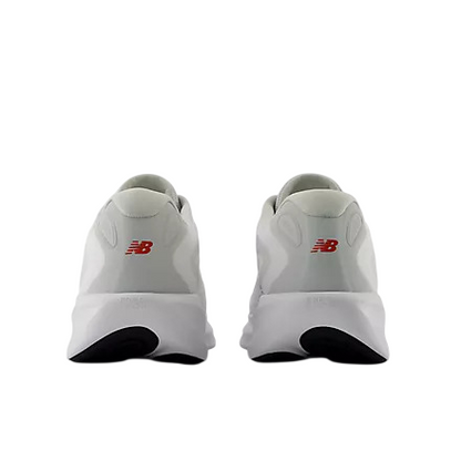 Sapatilha New Balance 680