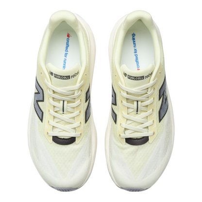 Sapatilha New Balance FuelCell Rebel V5