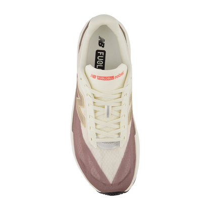 Sapatilha New Balance FuelCell Rebel v5