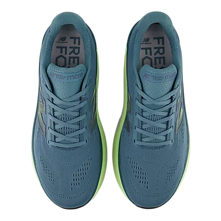 Sapatilha New Balance More v6