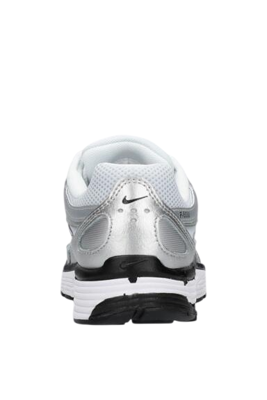 Sapatilha Nike P-6000