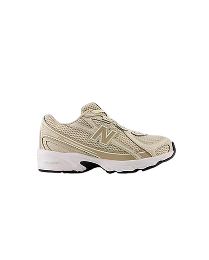 Sapatilha New Balance 740