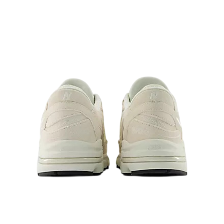 Sapatilha New Balance 1000