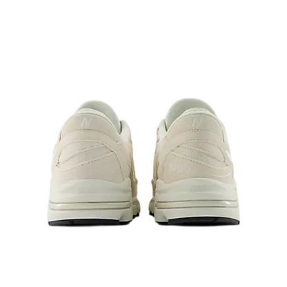 Sapatilha New Balance 1000