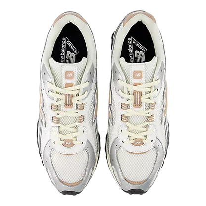 Sapatilha New Balance 204L