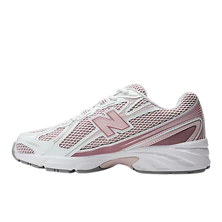 Sapatilha New Balance 740