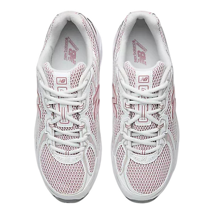 Sapatilha New Balance 740