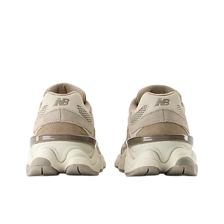 Sapatilha New Balance 9060