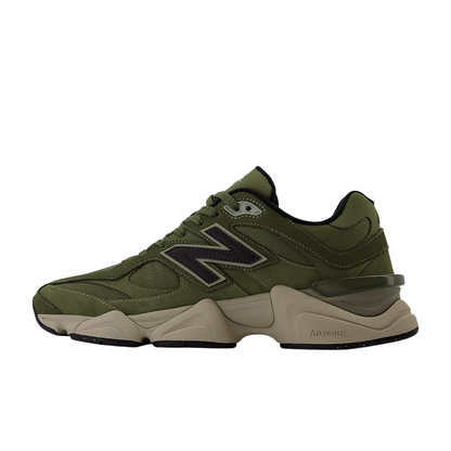 Sapatilha New Balance 9060