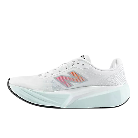 Sapatilha New Balance Rebel v5
