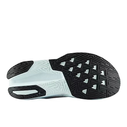 Sapatilha New Balance Rebel v5
